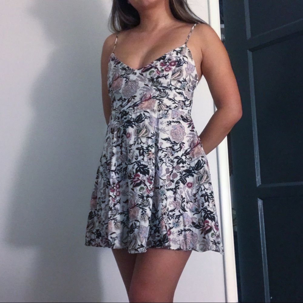 American Eagle Outfitters flowy floral dress
